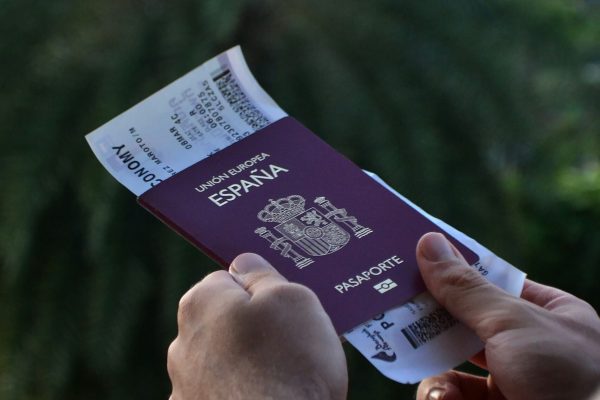 my-spain-visa-f4blA_Vo-gI-unsplash